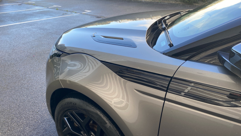 Land Rover Range Rover Evoque 1.5 P300e R-Dynamic HSE 5dr Auto Hatchback